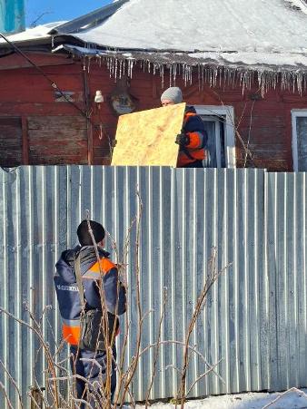 Новини Харкова: наслідки обстрілу в Нвобаварському районі